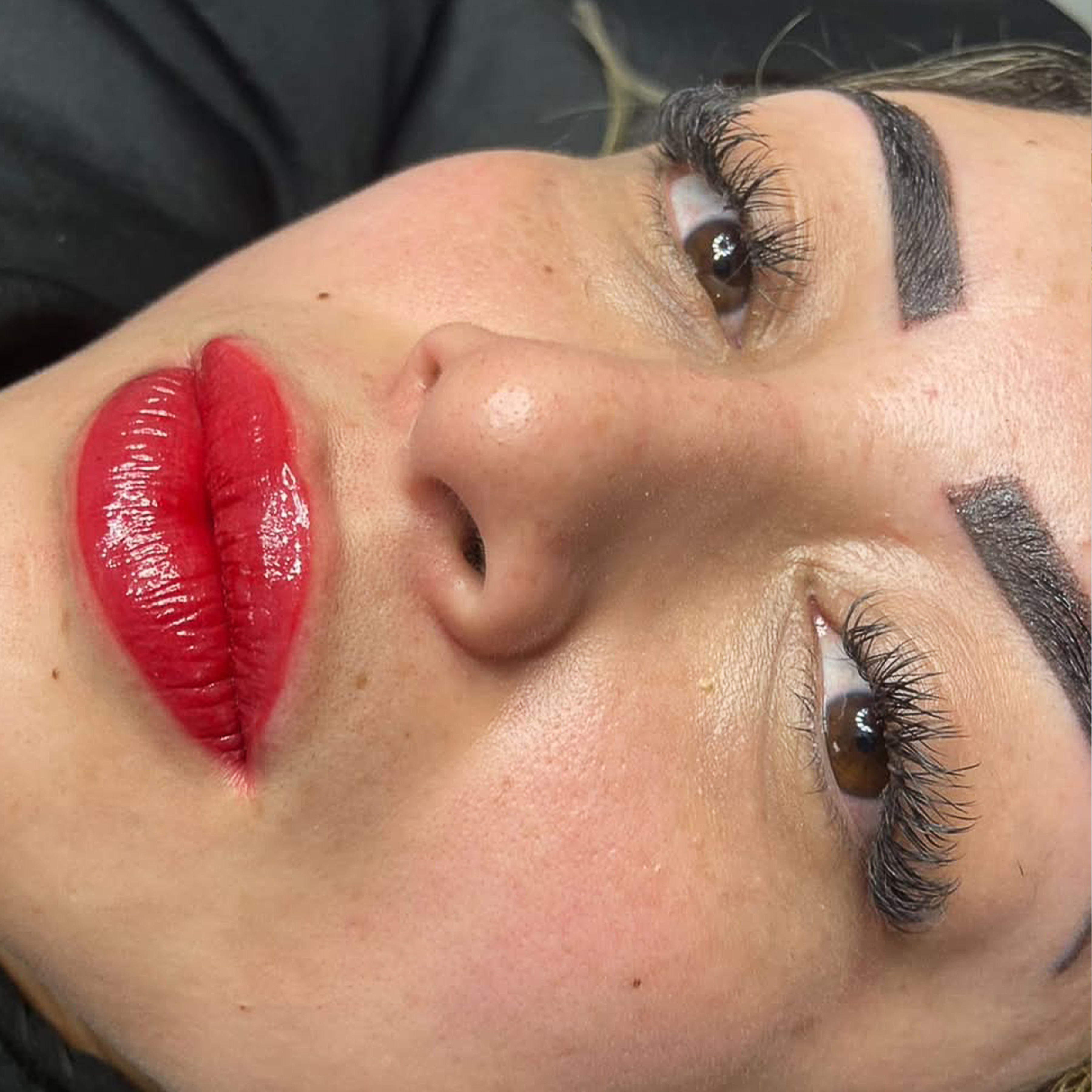Procedimento Facial e Beleza